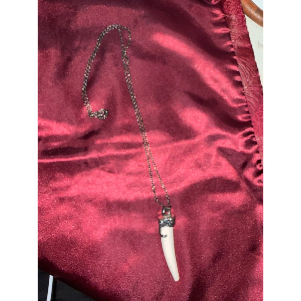 Boho White Horn Pendant Necklace Silver‎ Tone Pave Crystal Cap Long Chain